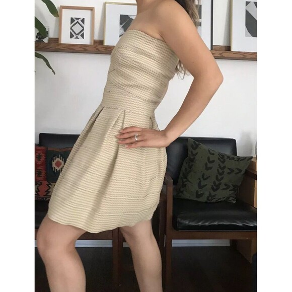 Gracia textured mini dress pleated skirt beige black sweetheart Medium NWT prom‎ - Picture 4 of 11